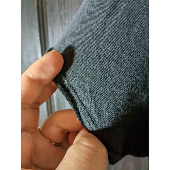 Journey Women's Reworked Generations Tour Cropped Shirt Size Small - Picture 5 of 6